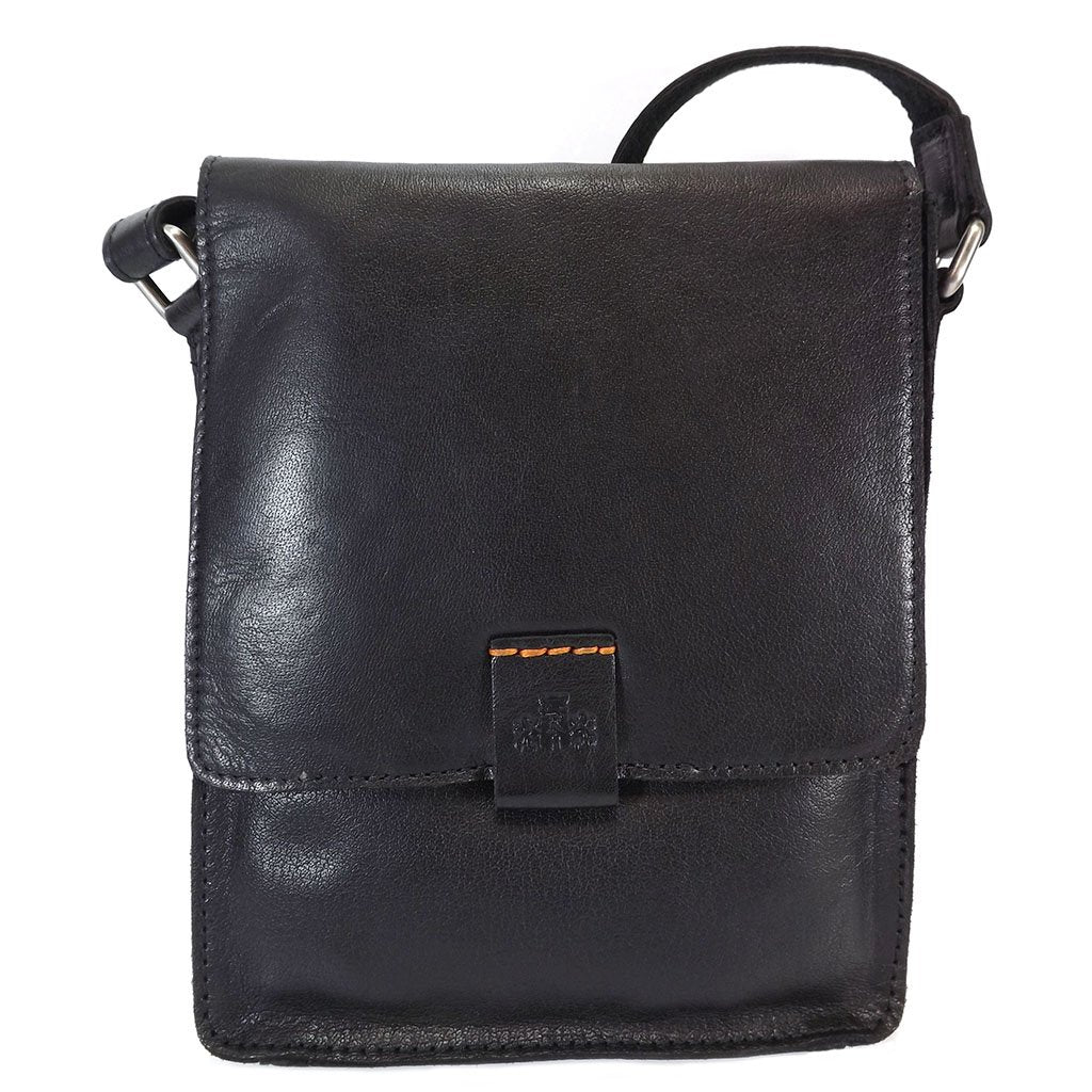 Black leather flap shoulder bag – LabelRow